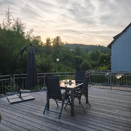 Am Quellenhaeuschen * Naila