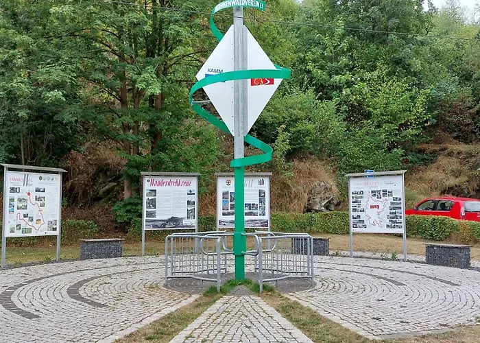 Am Quellenhaeuschen شقة Naila