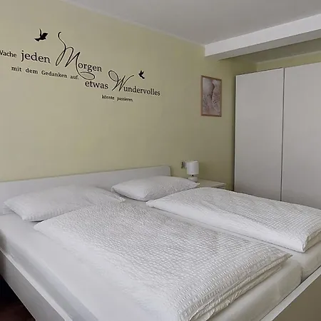 Am Quellenhaeuschen Naila